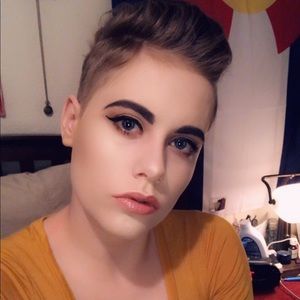 Meet your Posher, Joanna